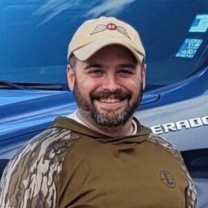 Meet your Posher, Eric